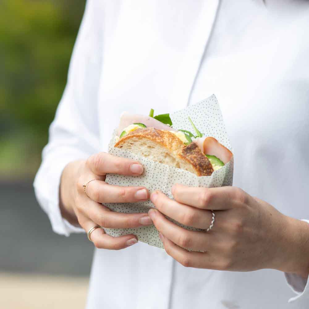 Beeswax wraps Australia | Designer home kitchen food storage | Pink food wraps | bronwyn Kidd | sandwich lunch wrap SUSTOMi your freshly organised life
